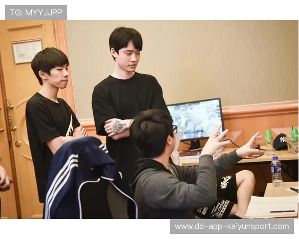 电竞运动员营养补充与饮食安排原则，电竞运动员训练时间